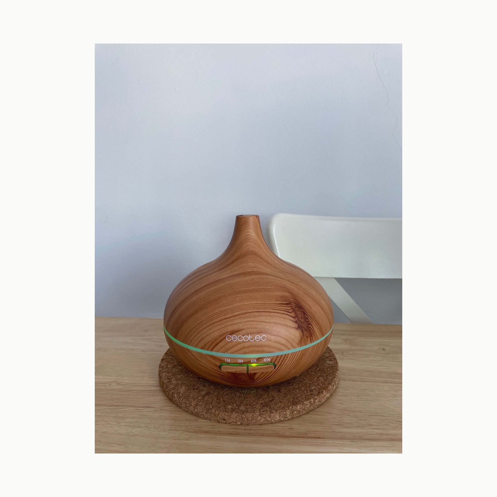 Cecotec Humidificador Ultrasónico y Difusor de Aromas con Temporizador