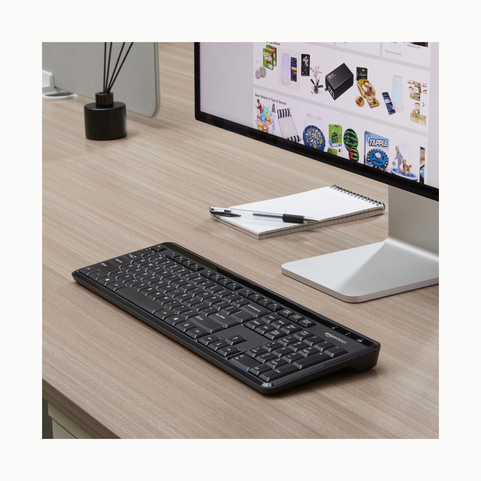 Amazon Basics Teclado ultrafino de tamaño completo y ratón inalámbrico