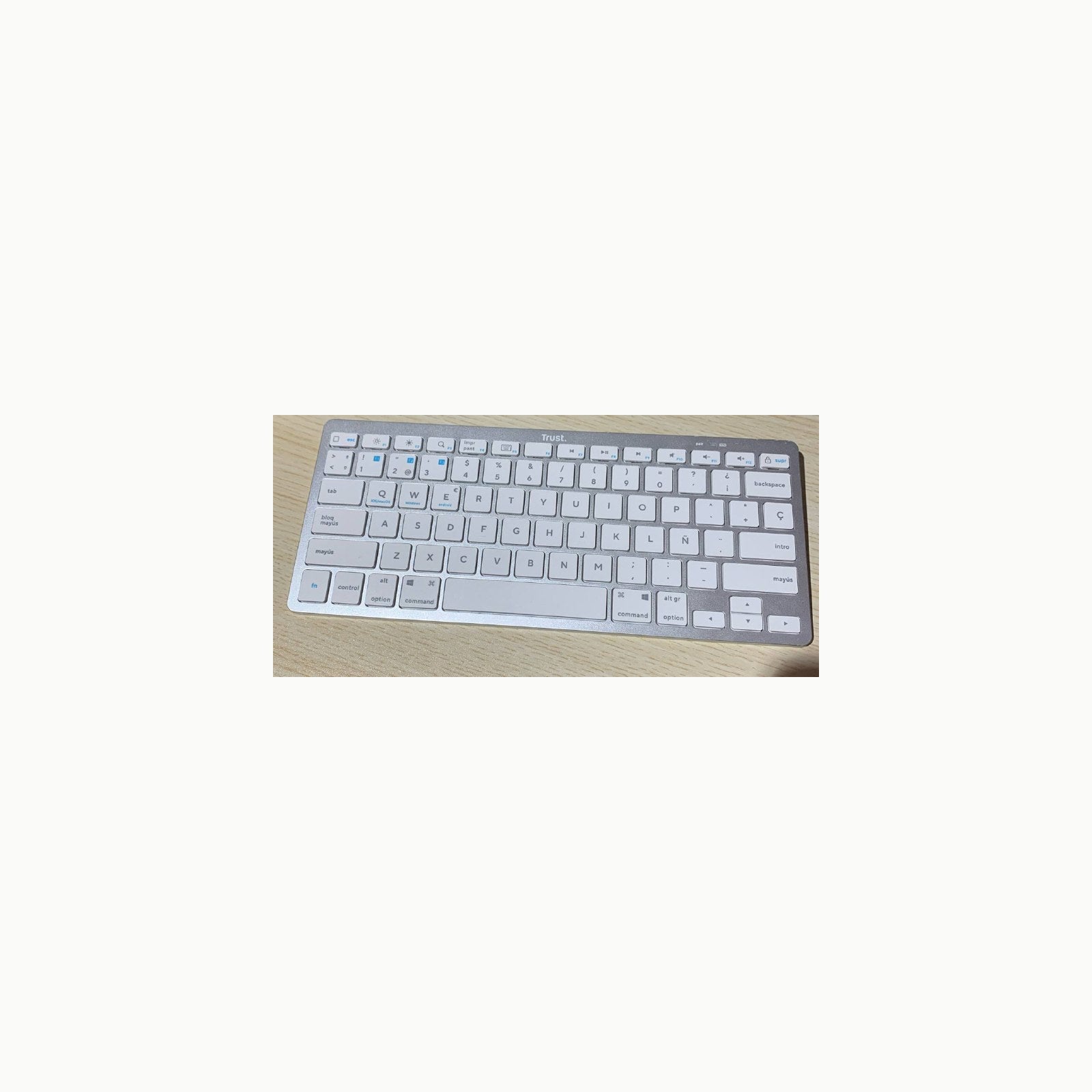 Trust Teclado Bluetooth Inalámbrico Basics Blanco-Plata